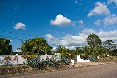 Humingbird Estates of Belize